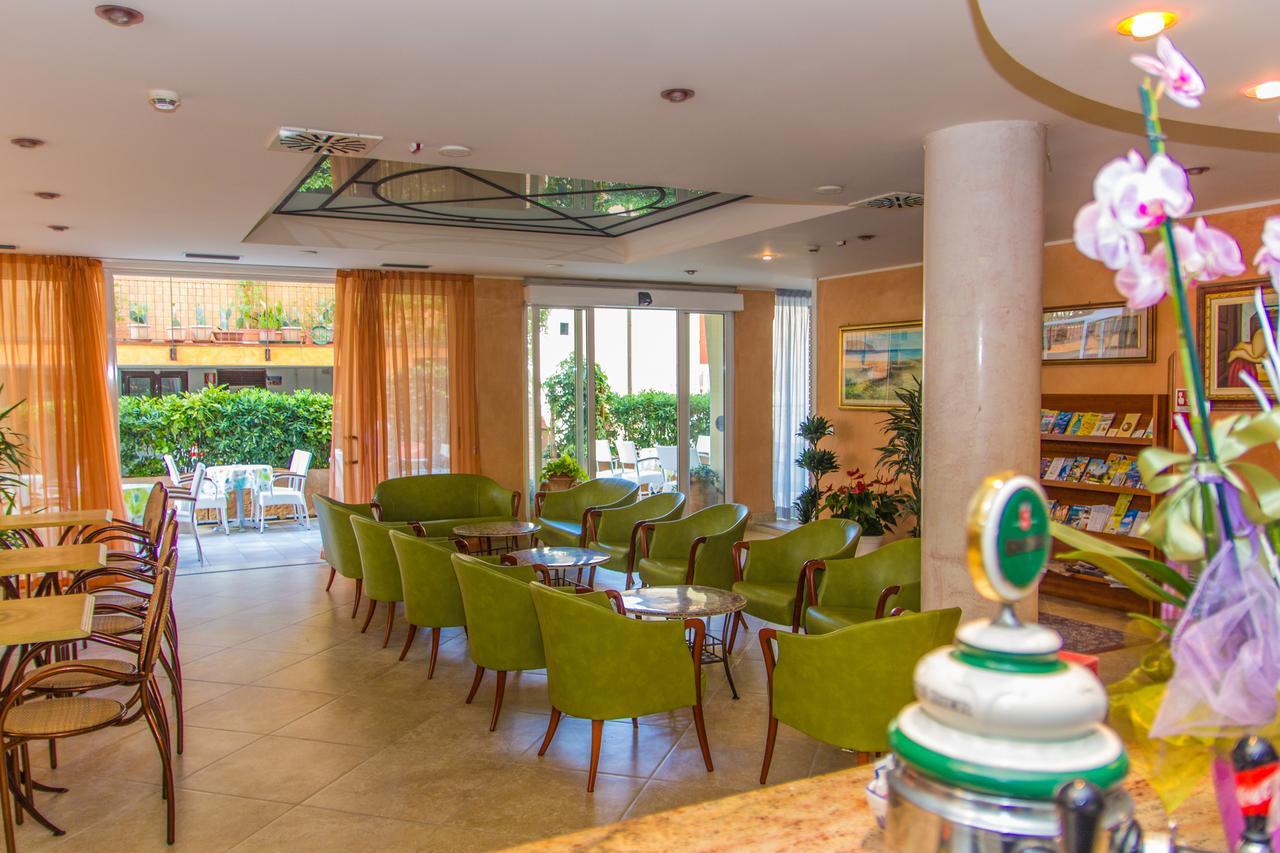 Hotel Simplon 贝拉里亚-伊贾马里纳 外观 照片